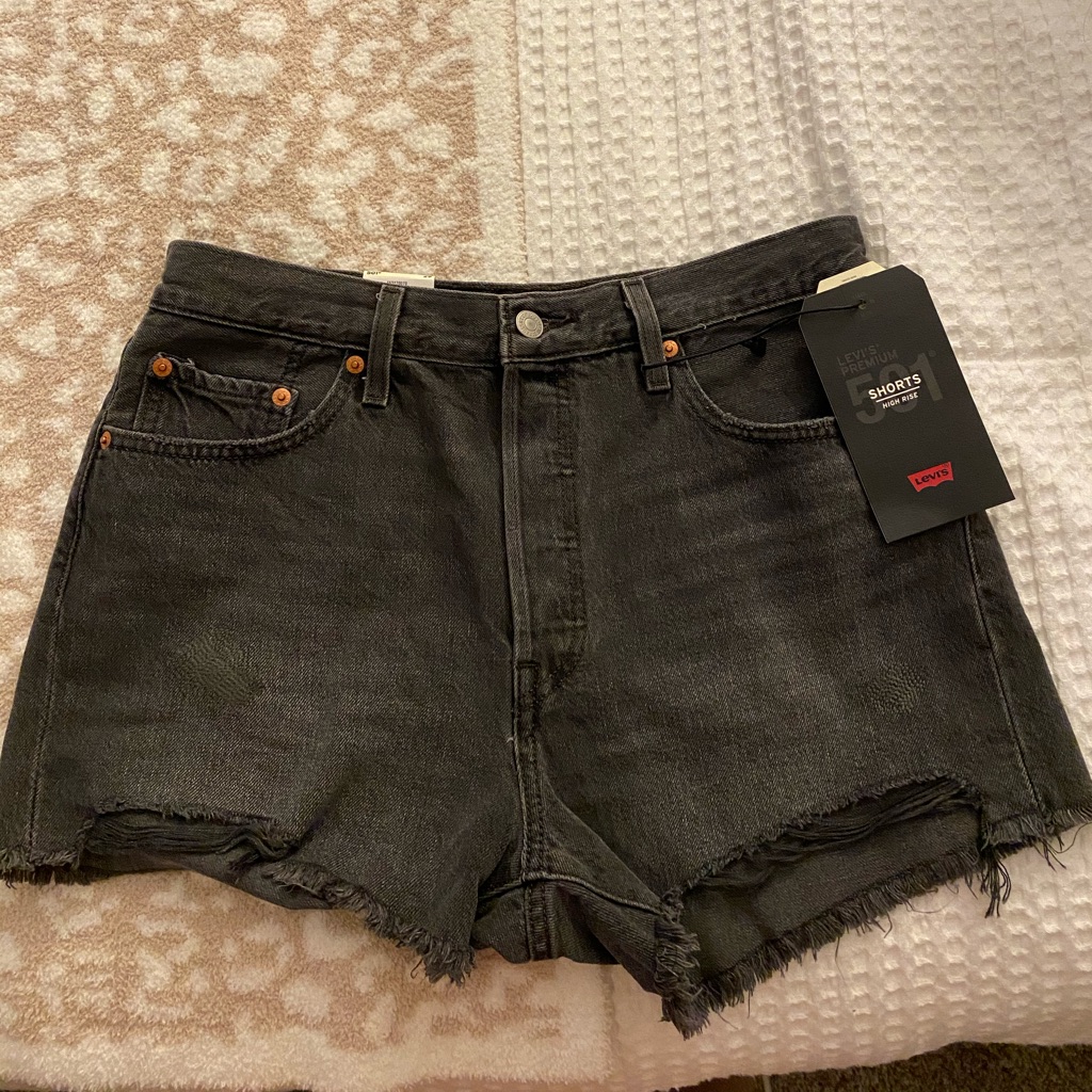 Brand New Levi&acirc;s 501 Shorts